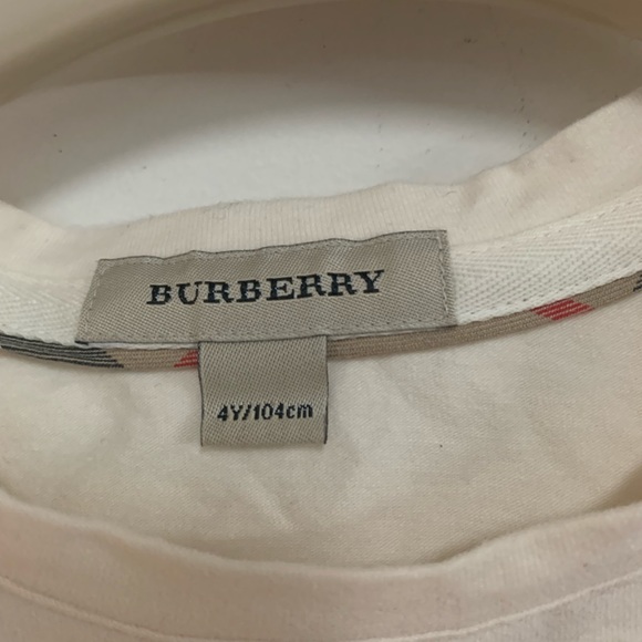 Burberry Kids Jeans with matching jersey - Picture 9 of 16